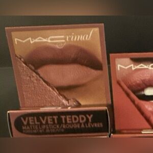 New! MAC mini Velvet Teddy lipstick